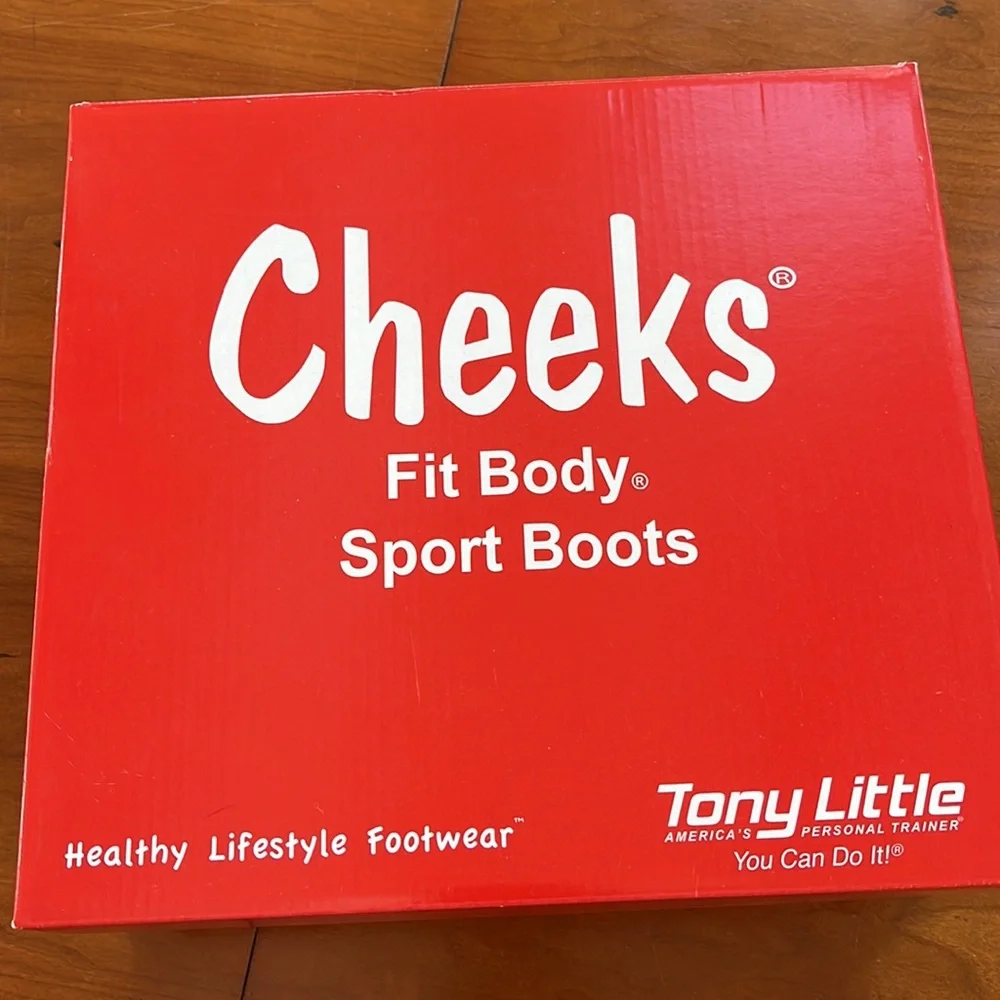 Cheeks by Tony Little Fit Body Snow/Sports Boots. Water Repellent w/Arch Support